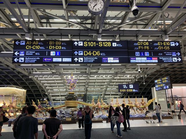 タイ　タイ観光　タイ　スワンナプーム国際空港の制限エリアが凄いぞ！