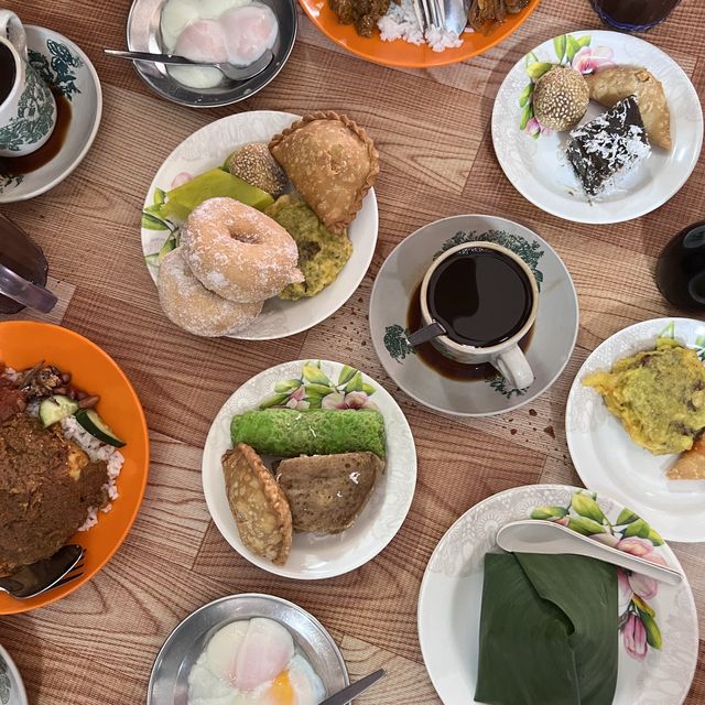 Jelebu’s Breakfast Spot - Nam Theng Kopitiam