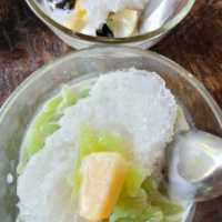 เฮือนใจ๋ยอง อาหารเหนือ ที่อร่อย ราคาน่ารักมาก