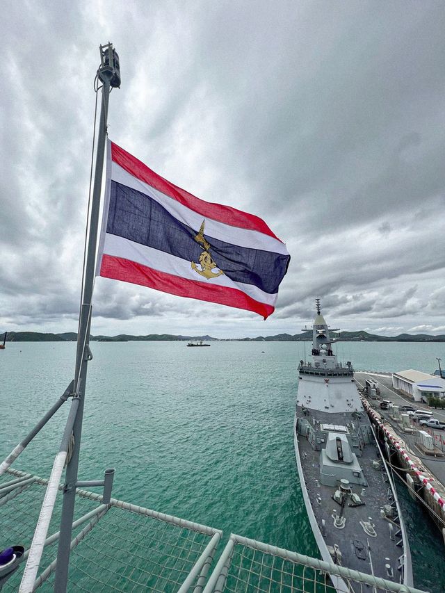 เรือรบหลวงจักรีนฤเบศร - สัตหีบ