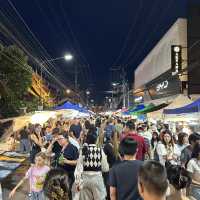 เดินเพลินๆที่ถนนคนเดินท่าแพ