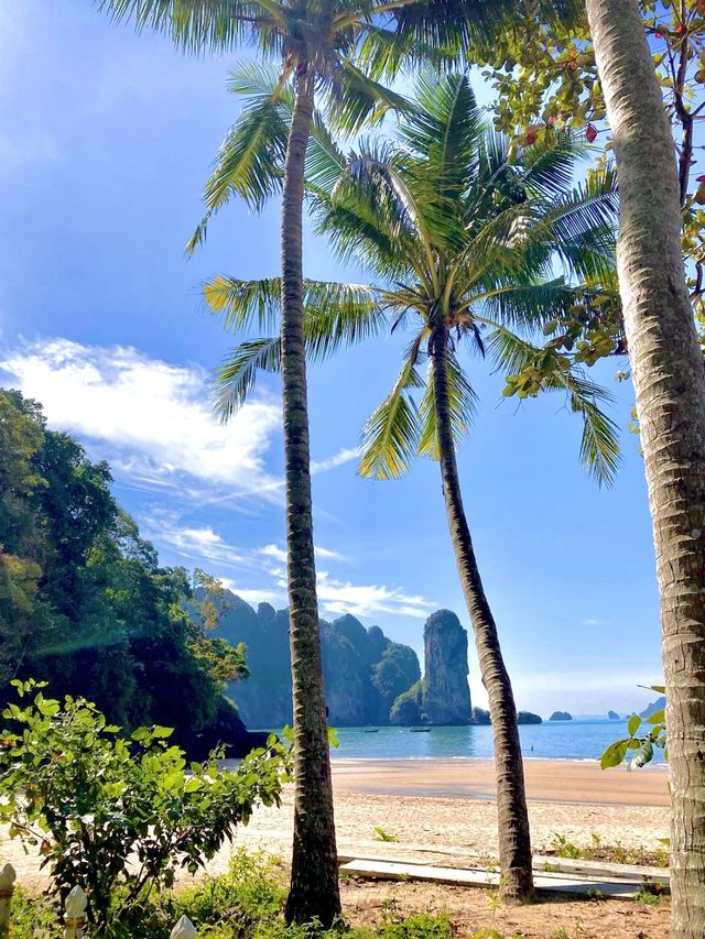 2KM-Long Beach With Scenic Views 🌊🏖️🇹🇭