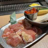 日式燒肉露營風！K11 Art Mall 火土燒肉｜玩味感十足．必食月見醬燒飯團🍚