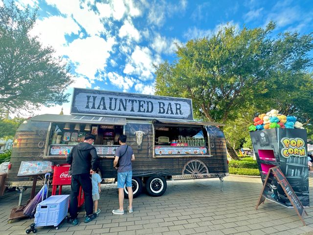 【 2023 新竹景點 】六福村 遊樂園 笑傲飛鷹 墓碑鎮 萬聖節🎃 