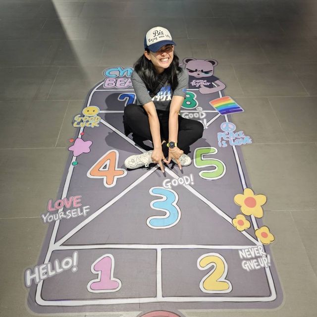 Arts exhibition “หมีนักเย้ยหยัน”