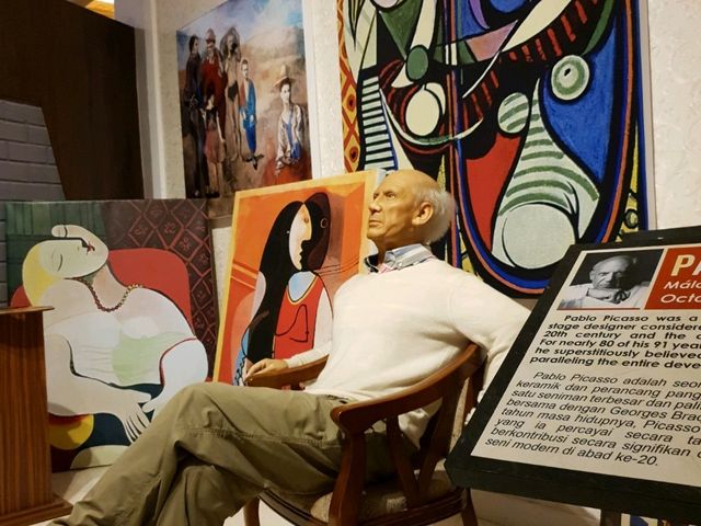 Wax figure and landscape museum in Malang