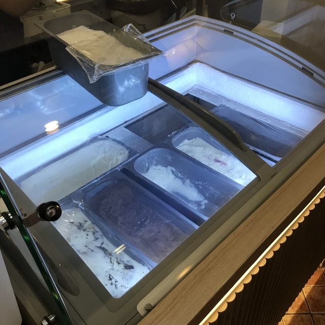 Yoguruto โยกุรุโตะ สาขา The wall ขอนแก่น