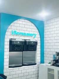 i scream at iScreamery!