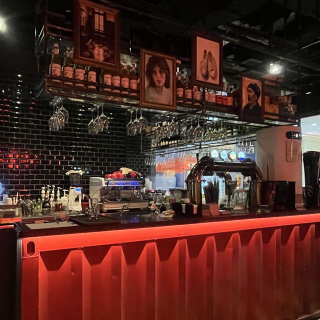 型格工業風🇺🇸邪惡😈巨型大漢堡🍔 🌸Burgeroom（尖沙咀） 