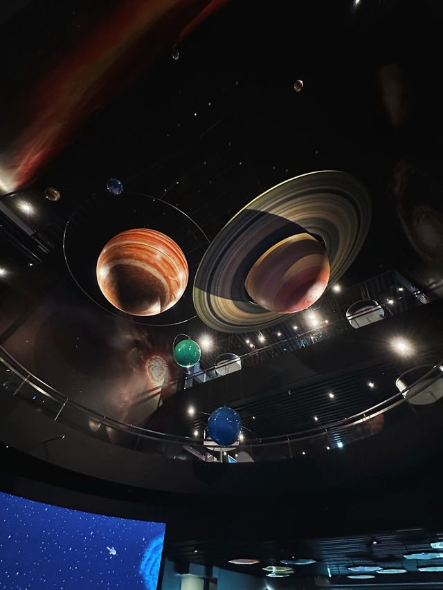 《台北》探索宇宙奧秘 室內親子景點推薦-台北天文科學教育館
