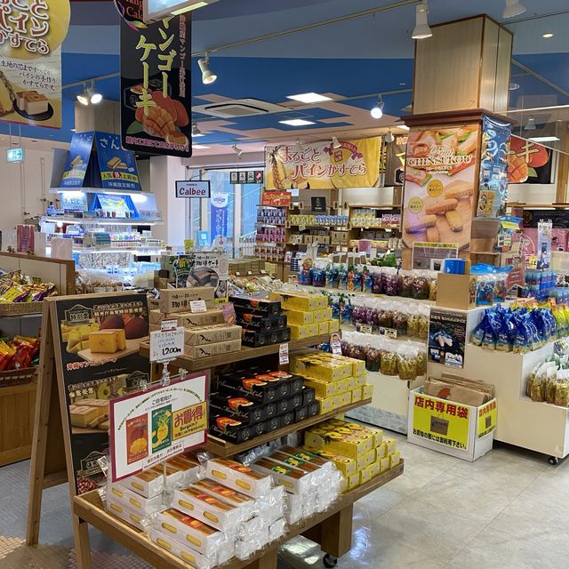 沖縄本島「おきなわワールド」沖縄を代表する観光スポット