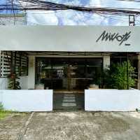 MixKoff ร้านกาแฟแนว slow bar สุดเท่ ☕️