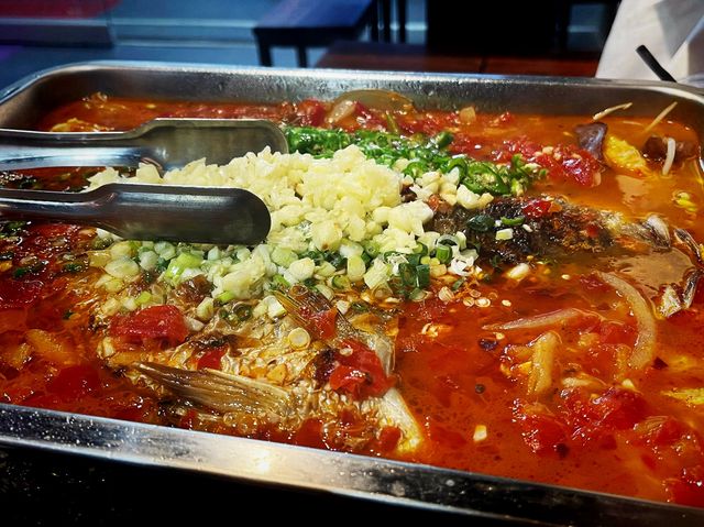 臺中北屯 川味烤魚&烤串 川麵道總店/昌平路一段250號/四川味/大陸燒烤/美蛙魚頭／四川烤魚／酸菜魚／夫妻肺片，大陸烤肉，昌菜/川菜熱炒