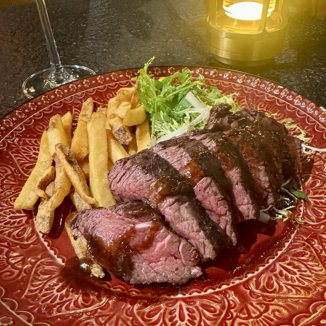 簡單又舒適的西餐廳 簡單又舒適的西餐廳