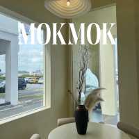 BLOOM BY MOKMOK