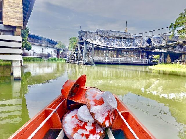 Pattaya Floating Market 