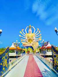 Wat Plai Laem 
