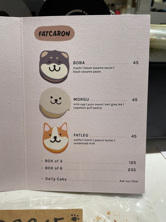 大坑｜寵物友善的可愛咖啡店☕️ 必點狗狗造型馬卡龍！