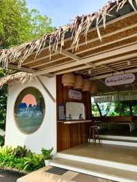 วิวหลักล้าน อาหารหลักร้อย Khaothong hill cafe