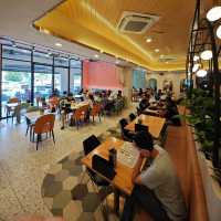 Nasi Kandar: Fusion Flavors in a Posh Setting