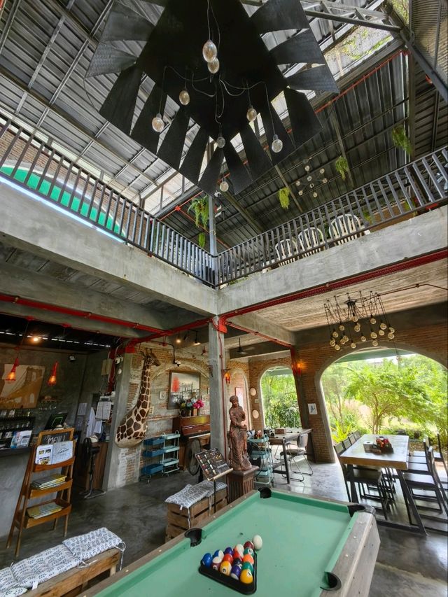 泰國北標府四面環山靚cafe