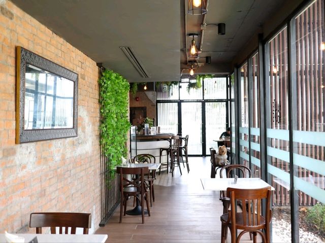 ร้านอาหารลับๆ ย่านรังสิต ที่เป็นPet friendly 