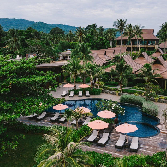 Khanom Beach Resort 