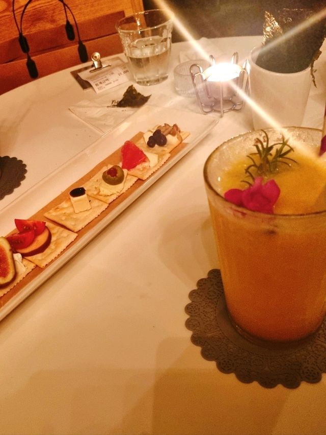 신촌 꼭 가야할 곳! : 칵테일🍸&일본라멘🍜 맛집