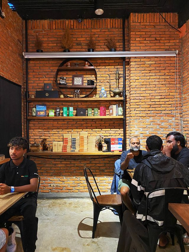 BEST mocha in Male downtown - Meraki ☕️
