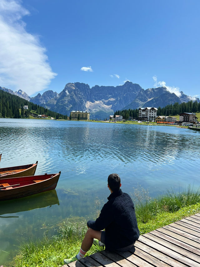 2 ทะเลสาบแห่งเทือกเขา Dolomites อิตาลี