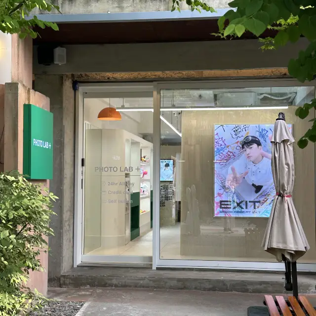 【特色人生四格】Photo Lab+ @Seongsu Federation：街頭風塗鴉背景，值得留念