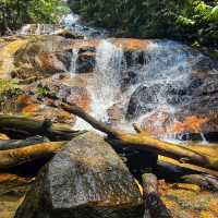 🇲🇾 Adventure Awaits: Conquer Kanching Waterfall Top
