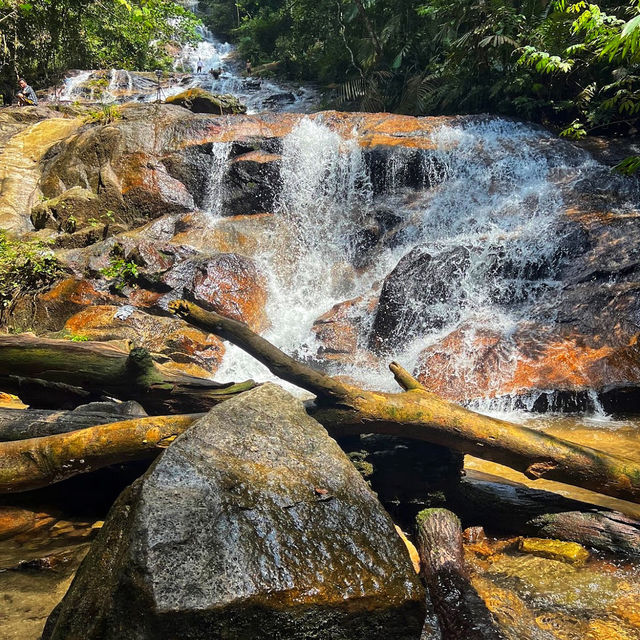 🇲🇾 Adventure Awaits: Conquer Kanching Waterfall Top