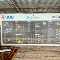 ร้านกุ้งเผา ริมแม่น้ำอยุธยา  