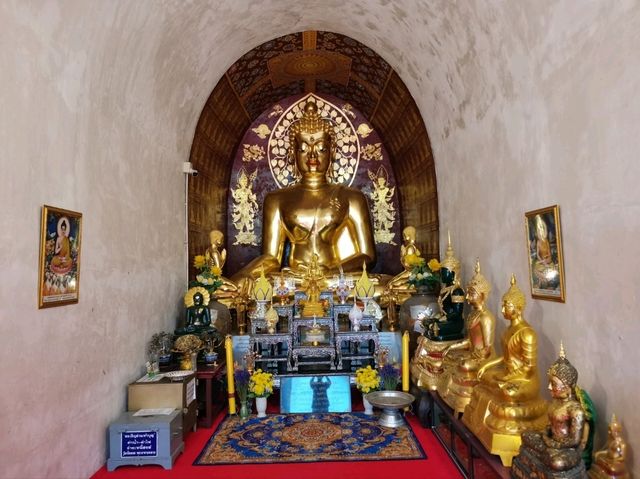 วัดเจ็ดยอด พระอารามหลวง