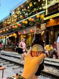 ํ๋
ธ์ด ๊ธฐ์ฐป๊ธธ ์นดํ์์ ์ค๋ฆด ๋์น๋ ๋งฅ์ฃผ ํ ์์!