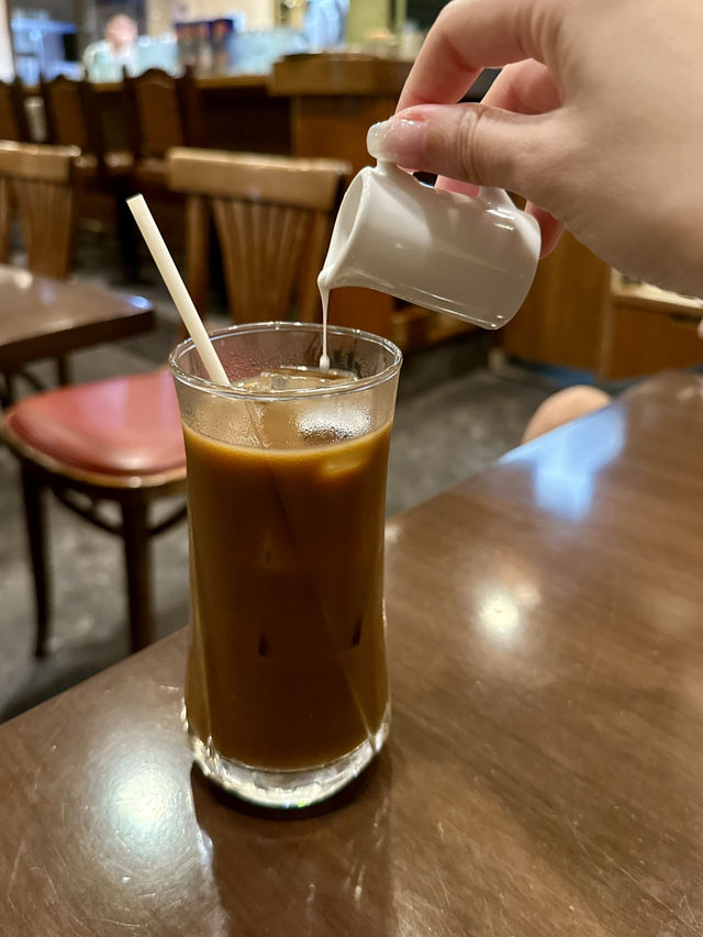 名物のドデカトーストが絶品！地元民に愛され創業40年