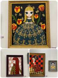 "曼谷之旅：探索PARN ARTS GALLERY的星際世界" 🌟