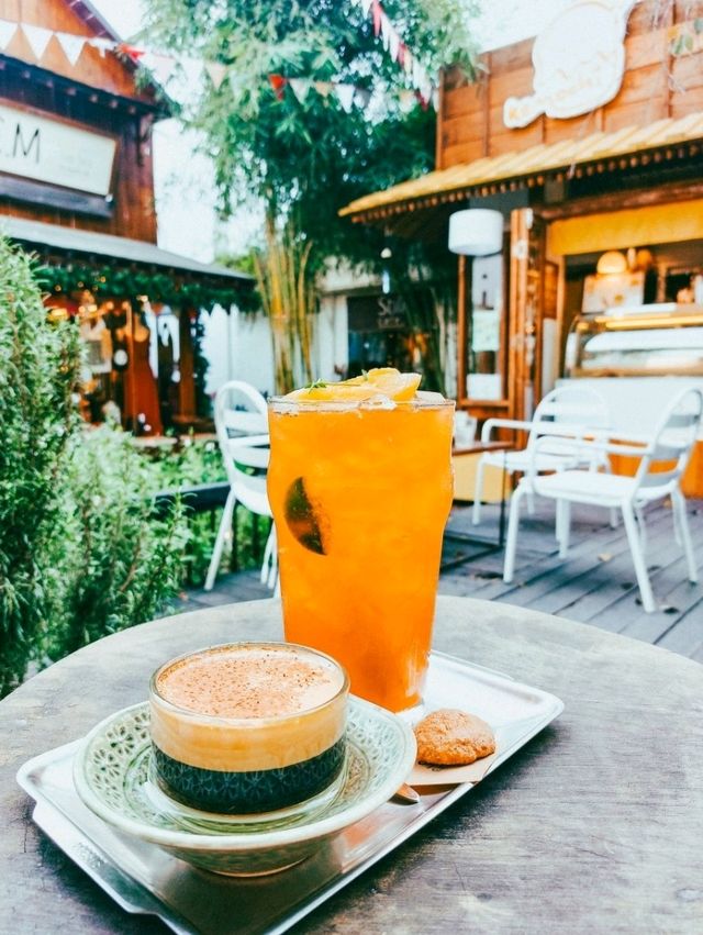 Still Cafe, Dalat, Vietnam