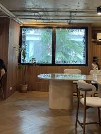Loewy คาเฟ่สไตล์เกาหลี ย่านสาทร