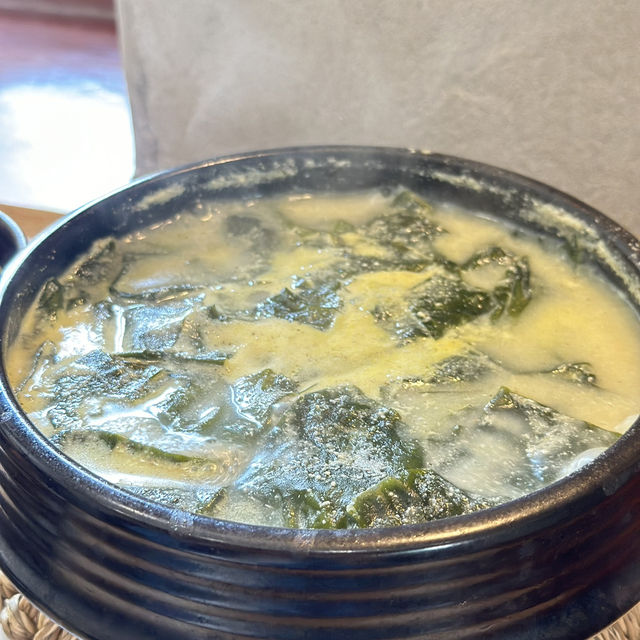韓國🇰🇷 三角地附近的Oilje 超好喝海帶湯