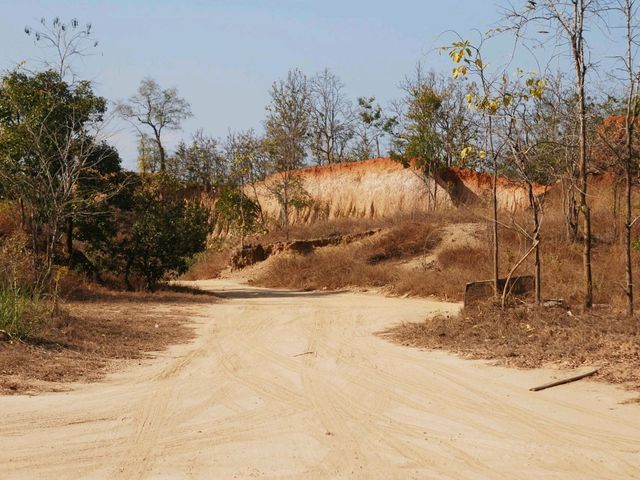 เที่ยวอันซีนน่าน ที่ Sao Din Na Noi เสาดินนาน้อย 