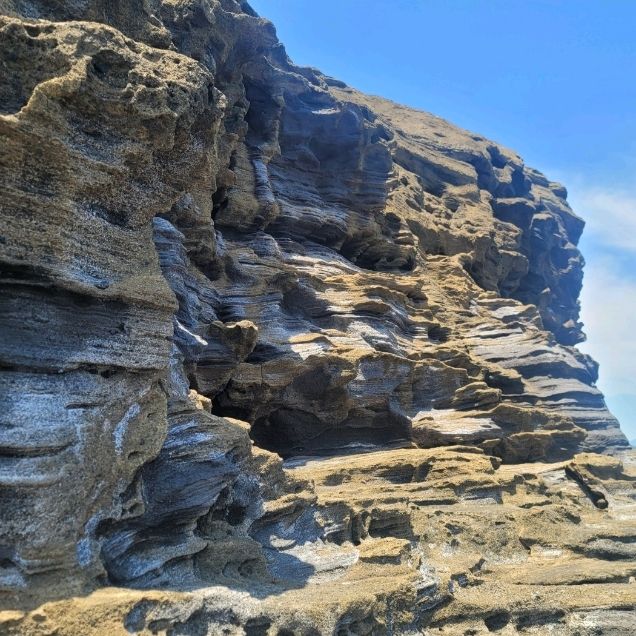 용머리해안에서 만나는 기암괴석의 절경 🏞️🌊