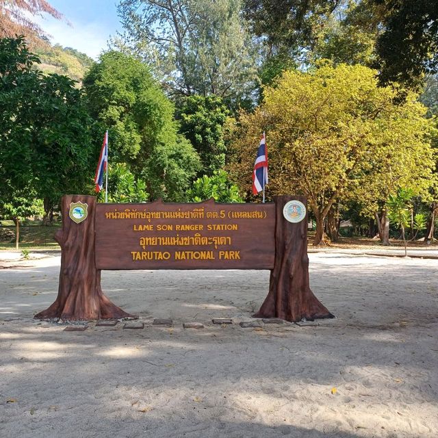 泰國麗貝島外島海洋公園景點:Koh Adang, Tarutao National Park，適合露營🏕️拍照📸打卡