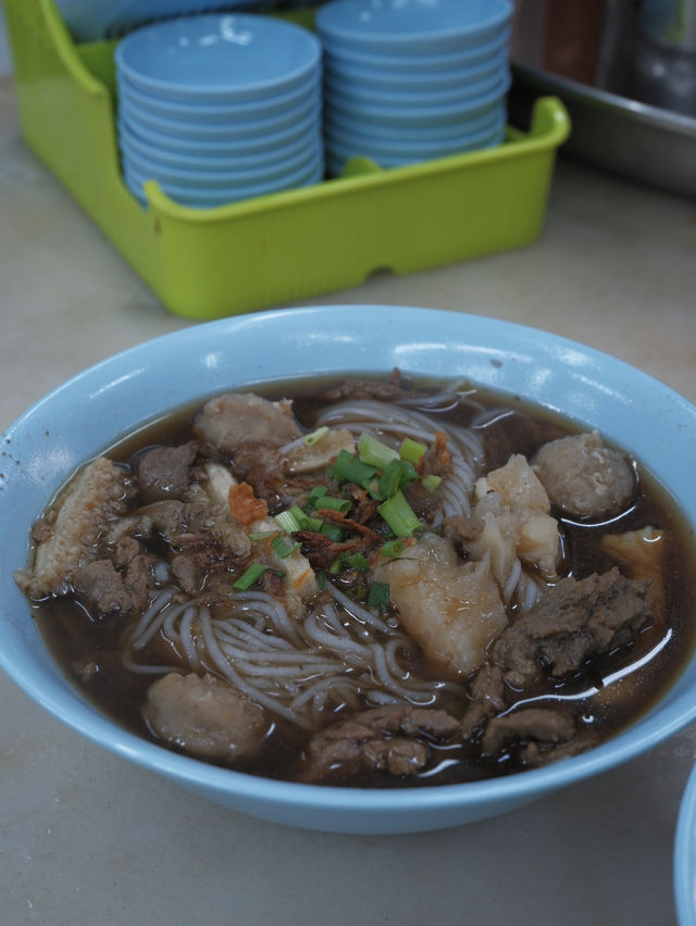 𖤣𖤥沙巴美食𖤣𖤥遊客必吃的地道叻沙