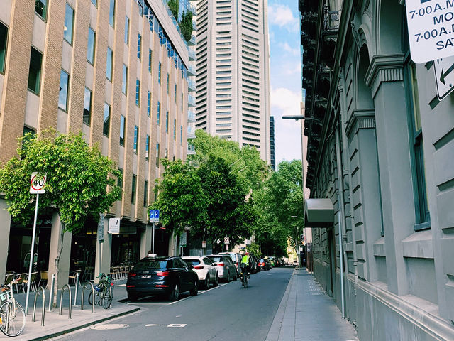 Melbourne CBD: A Stroll Through History and Elegance