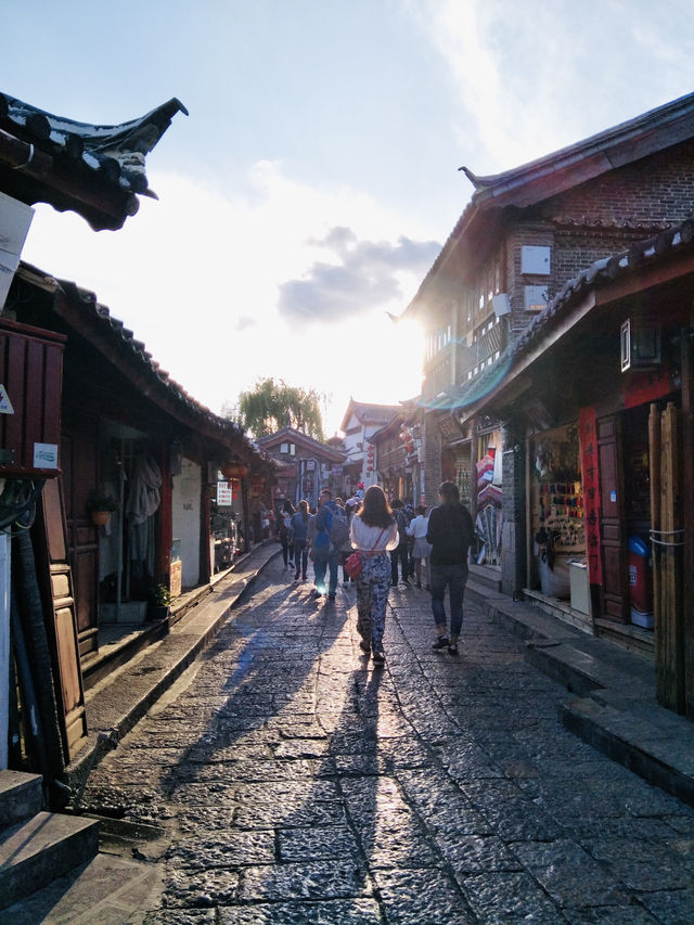 Where History Breathes: Strolling Through Lijiang’s Hidden Corners