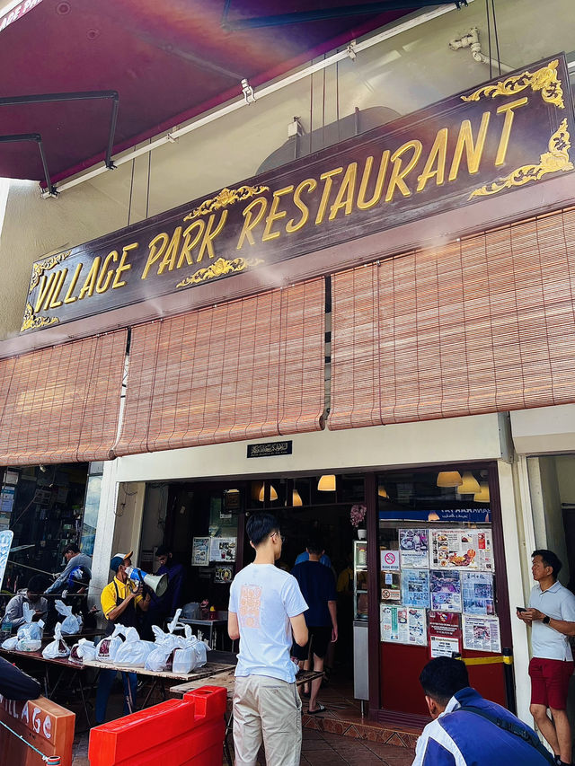 “Village Park Nasi Lemak: A Must-Try Malaysian Icon!”