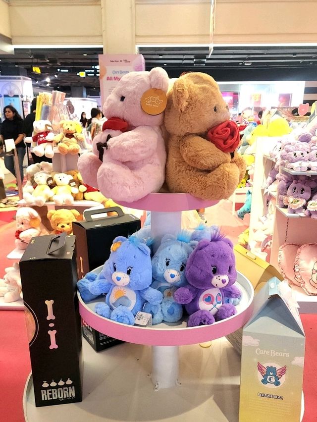 Siam Center x Take Toys มีแต่ของน่ารัก