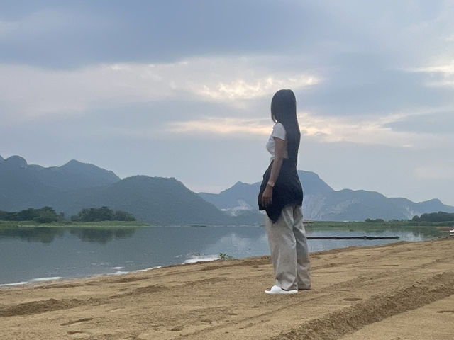 หาดทรายท่าล้อ ท่าม่วง